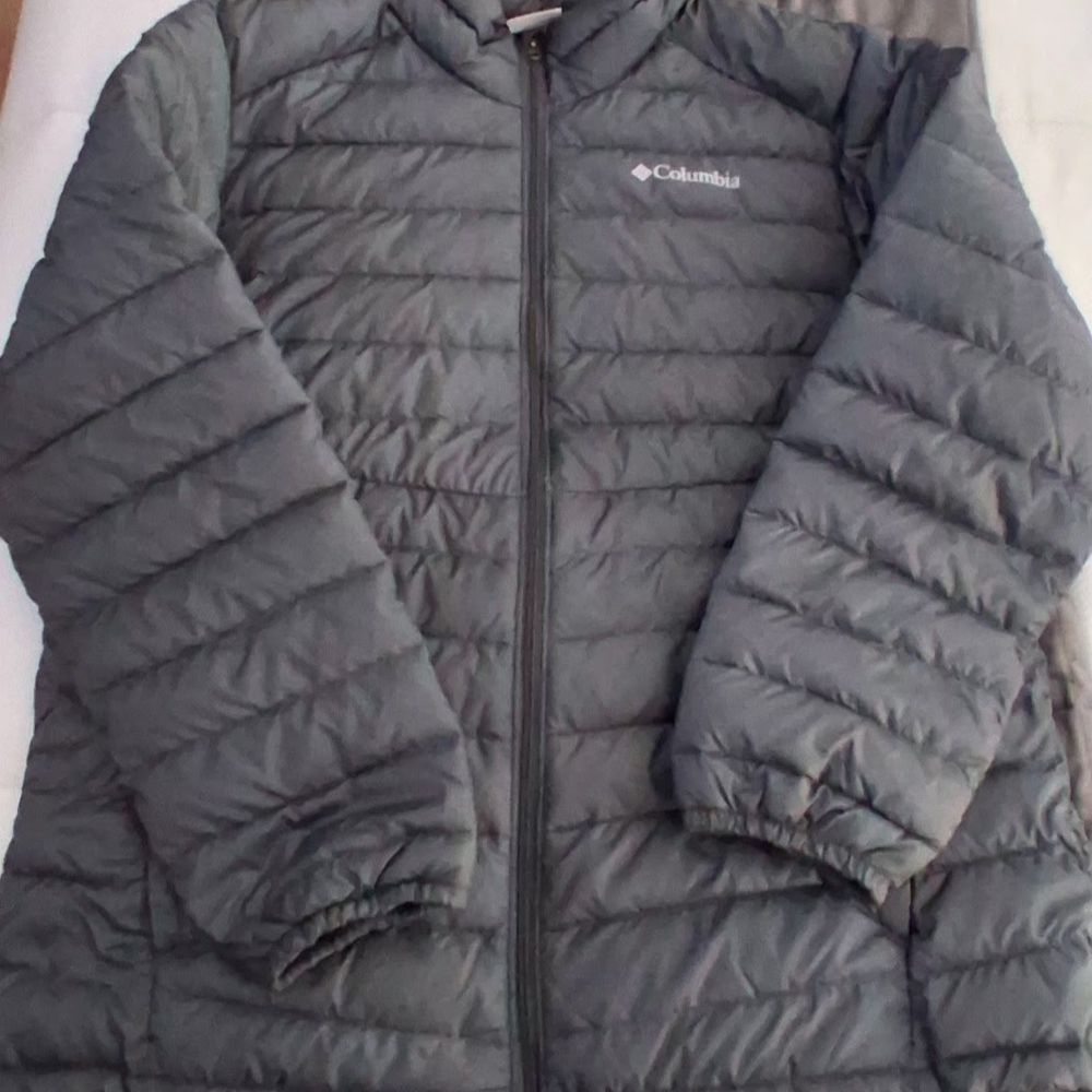 NWOT Columbia Men's Large Puffer Jacket - Gray